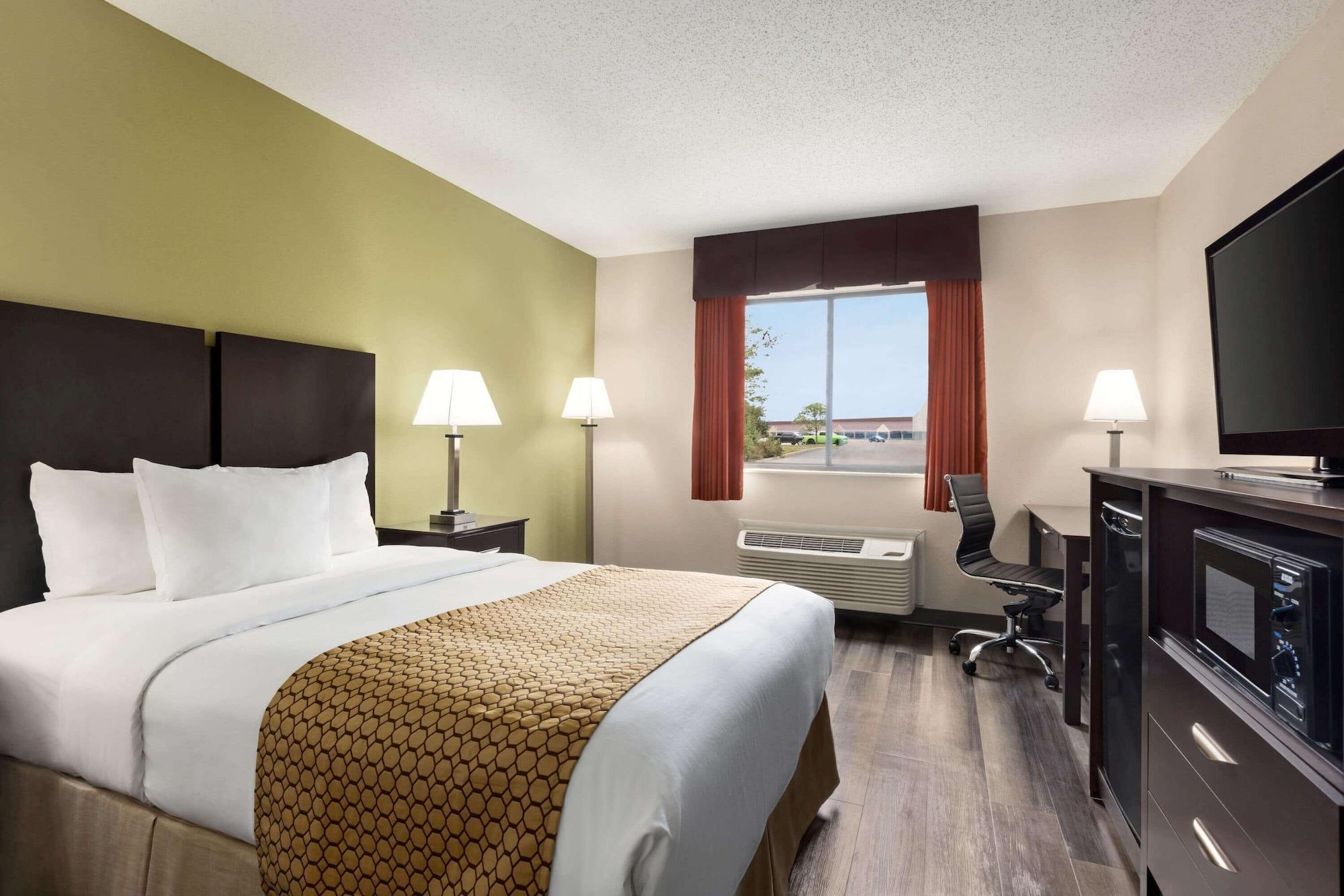 Baymont By Wyndham Monroe Hotel Ngoại thất bức ảnh