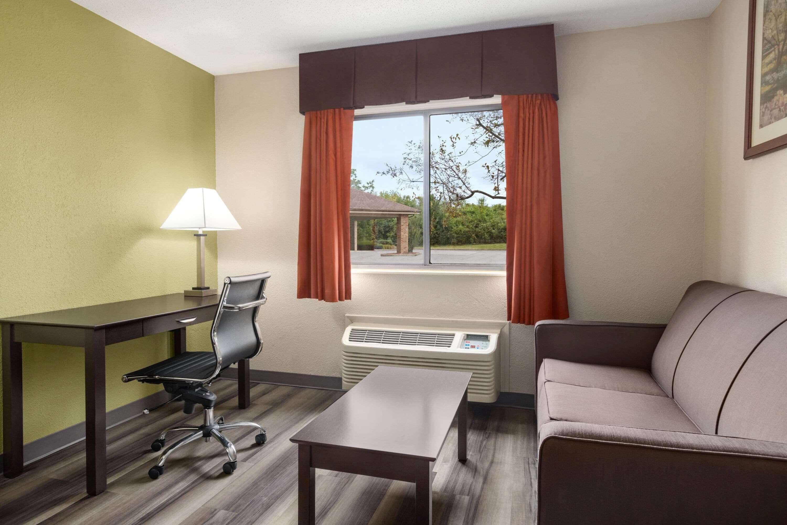 Baymont By Wyndham Monroe Hotel Ngoại thất bức ảnh